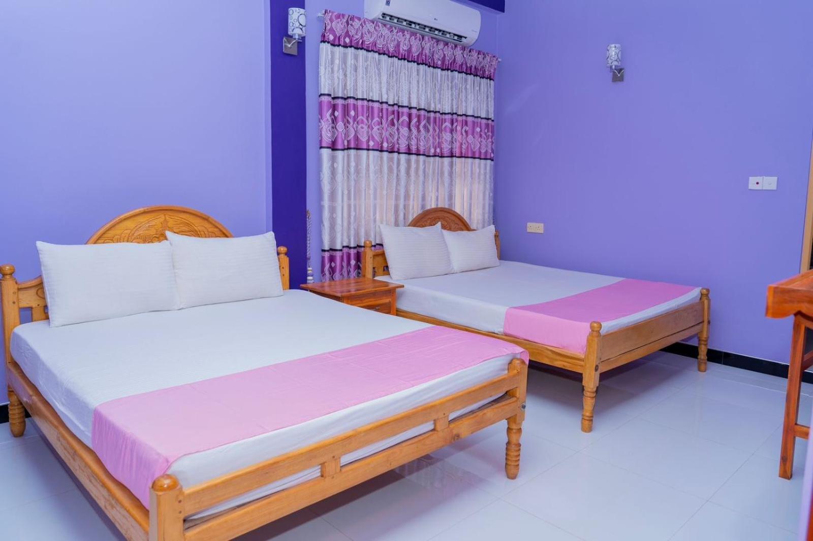 Snp Star Guest House Тринкомали Экстерьер фото