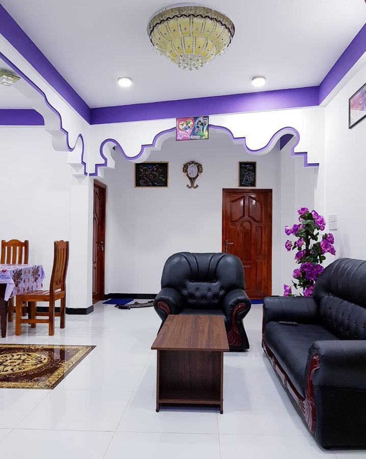 Snp Star Guest House Тринкомали Экстерьер фото